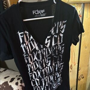 Fox Women's Black and White Graphic V-Neck Tee
